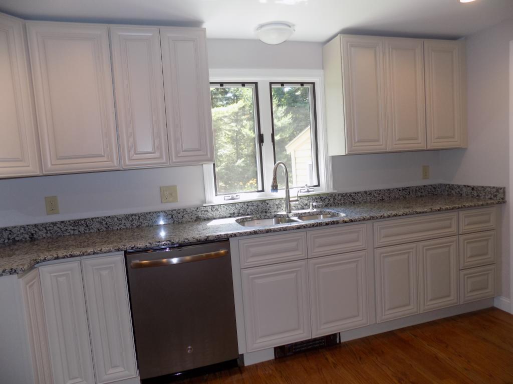 2 Hampshire Road North Hampton, NH 03862 - Photo 3 of 26 Gallery Image 3