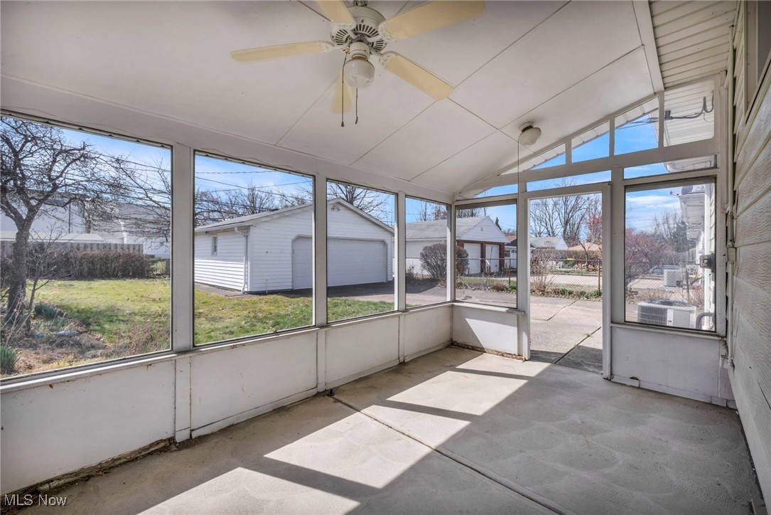 28744 Forest Road Eastlake, OH 44095 - Photo 26 of 32