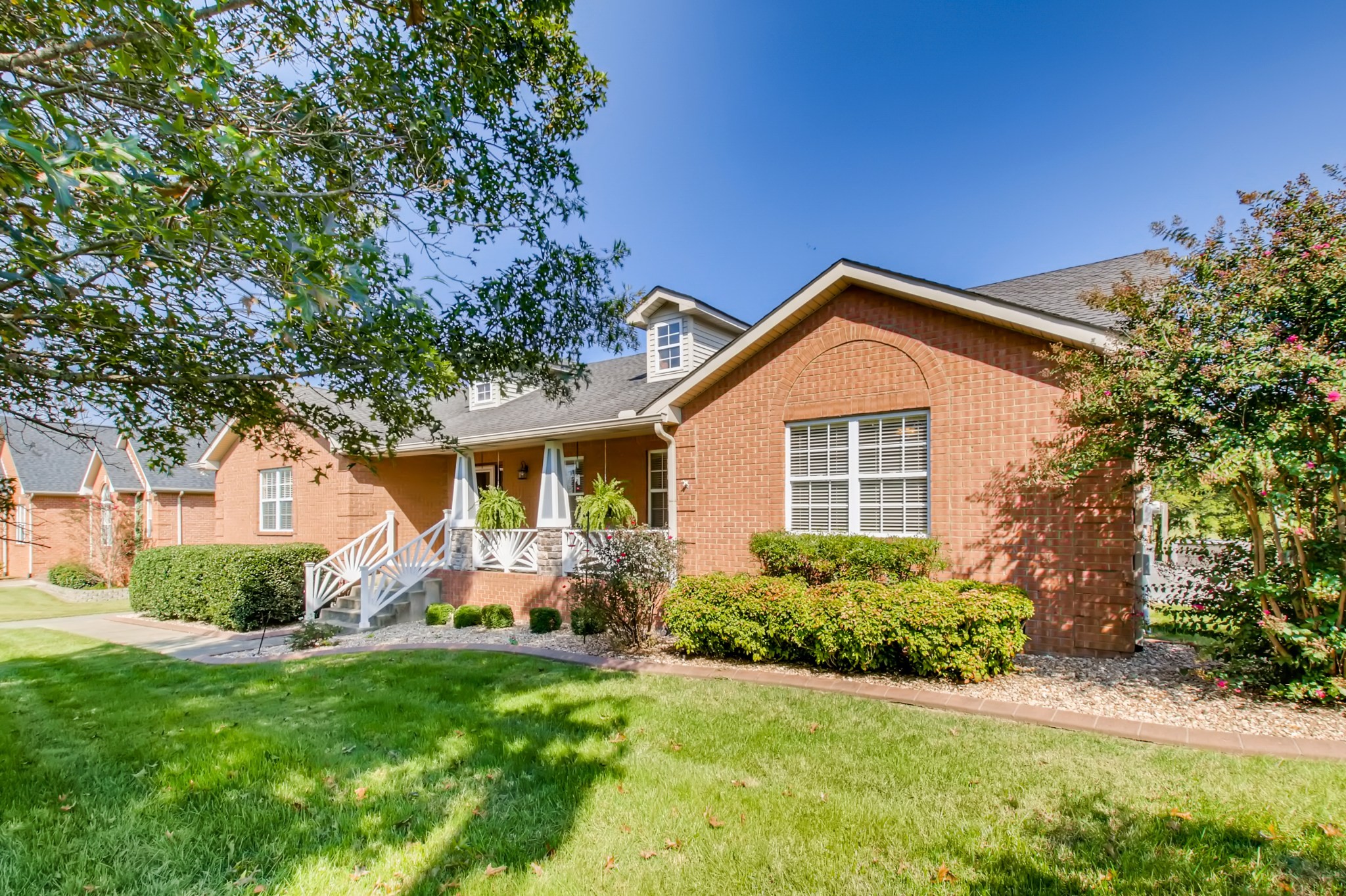 807 Muscogee Way Mount Juliet, TN 37122 - Photo 2 of 25 Gallery Image 2