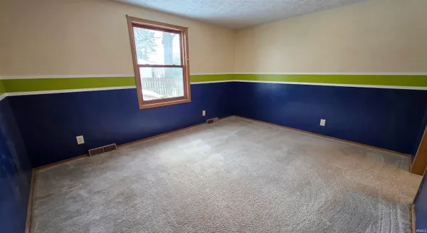 $259,000 | 7816 North Clover Lane, Walkerton, IN 46574