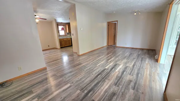 $259,000 | 7816 North Clover Lane, Walkerton, IN 46574