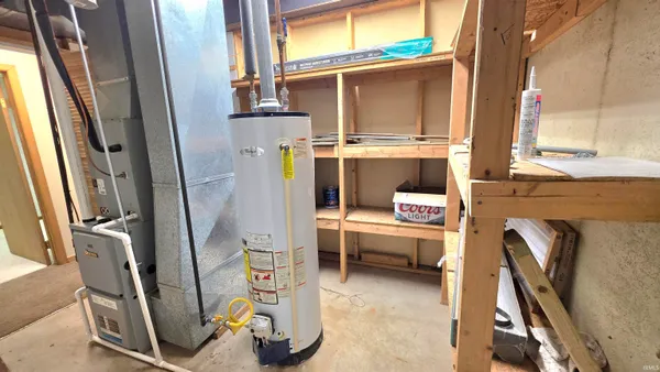 $259,000 | 7816 North Clover Lane, Walkerton, IN 46574