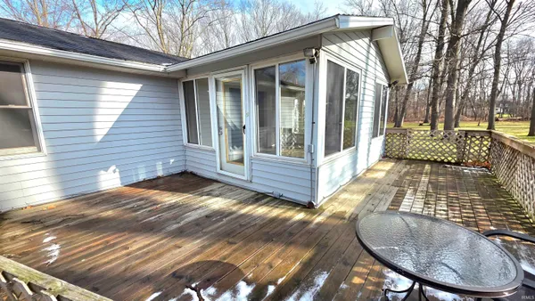 $259,000 | 7816 North Clover Lane, Walkerton, IN 46574