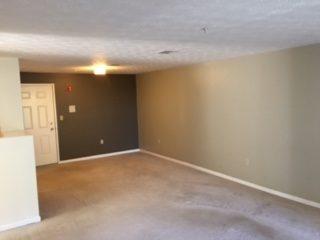 96 River Road, Unit 210 Manchester, NH 03104 - Photo 7 of 28 Gallery Image 7