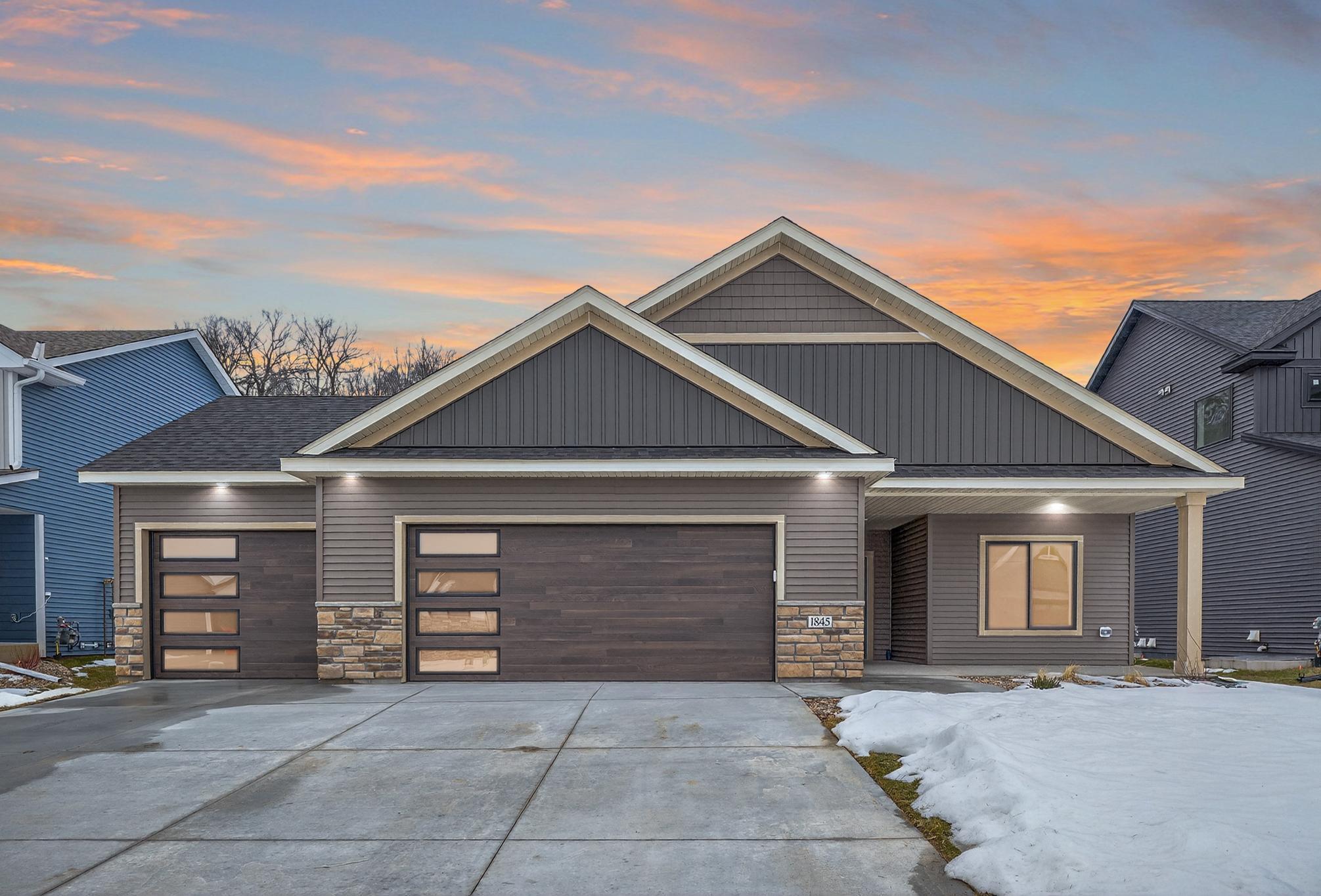 1845 Hadley Hills Drive Northeast Rochester, MN 55906 - Photo 2 of 62