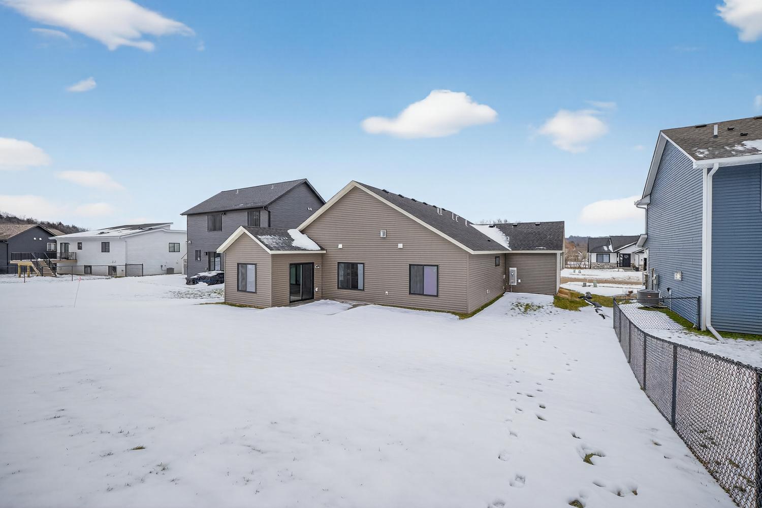 1845 Hadley Hills Drive Northeast Rochester, MN 55906 - Photo 50 of 62