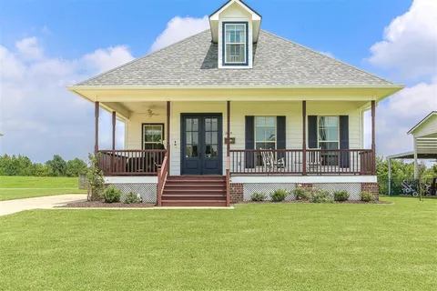 $235,000 | 2019 Barbe Street, Lake Charles, LA 70601