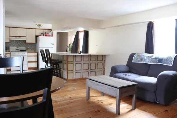 $99,999 | 18 Woodlawn Drive, Allenstown, NH 03275