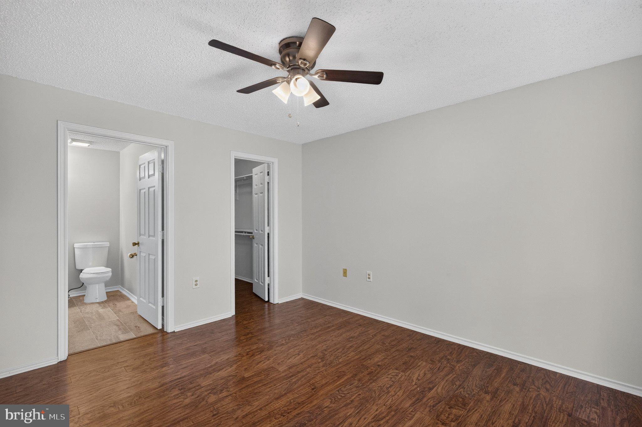 21029 Timber Ridge Terrace, Unit 302 Ashburn, VA 20147 - Photo 15 of 29 Spacious room with modern amenities.