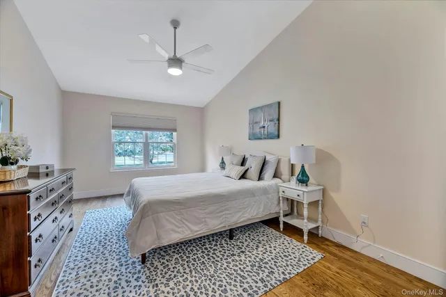 $3,200 | 2555 Youngs Avenue, Unit 4D, Southold, NY 11971