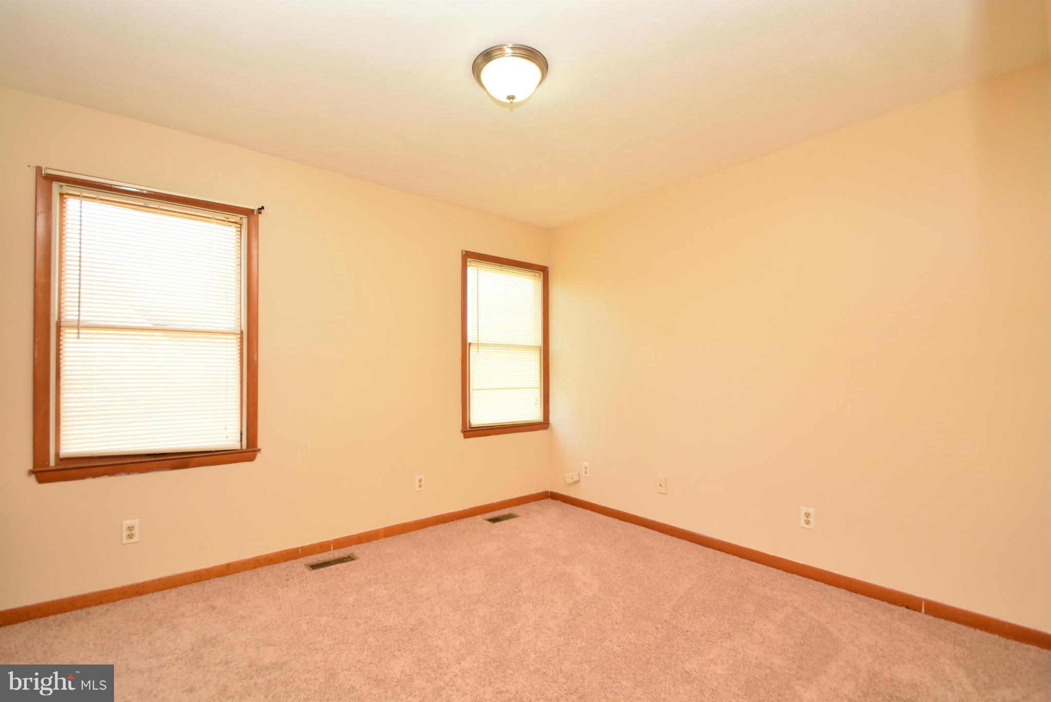 7041 Dunhill Road Baltimore, MD 21222 - Photo 16 of 30 Second Bedroom
