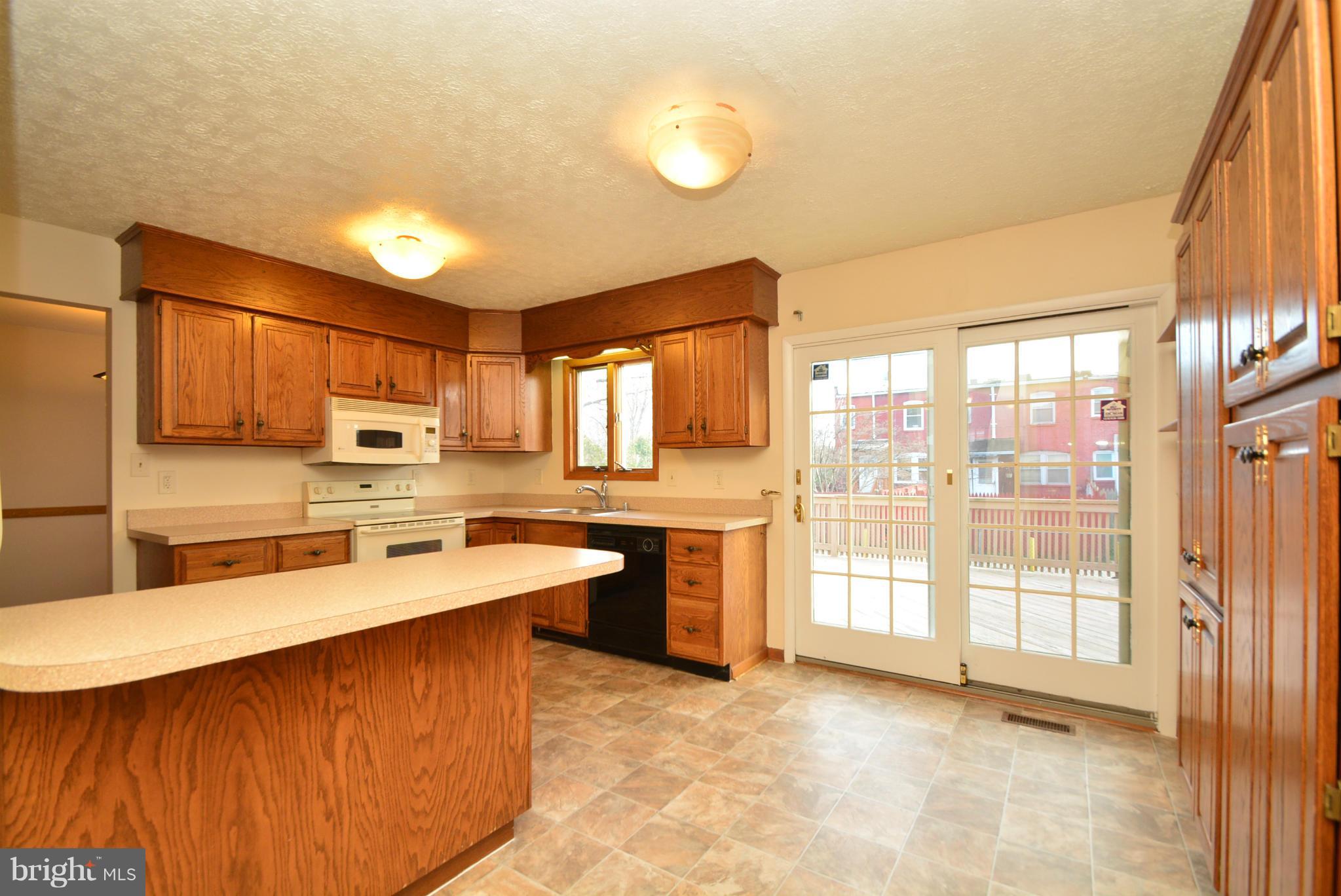 7041 Dunhill Road Baltimore, MD 21222 - Photo 8 of 30 Kitchen