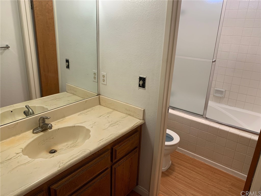 825 West Duarte Road, Unit D Arcadia, CA 91007 - Photo 9 of 12 Master Bathroom