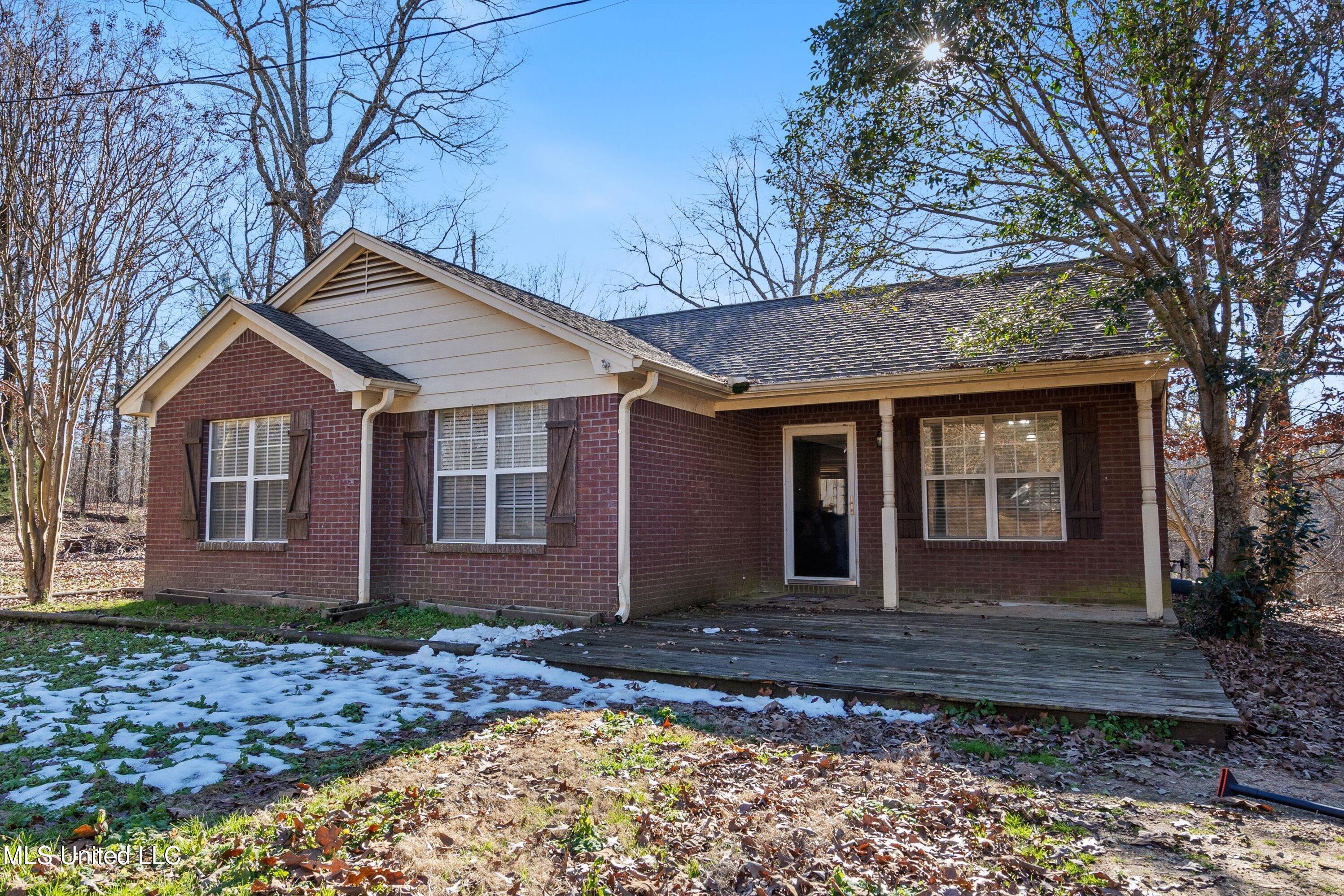1871 Clanton Road Coldwater, MS 38618 - Photo 3 of 27 03-DSC1507