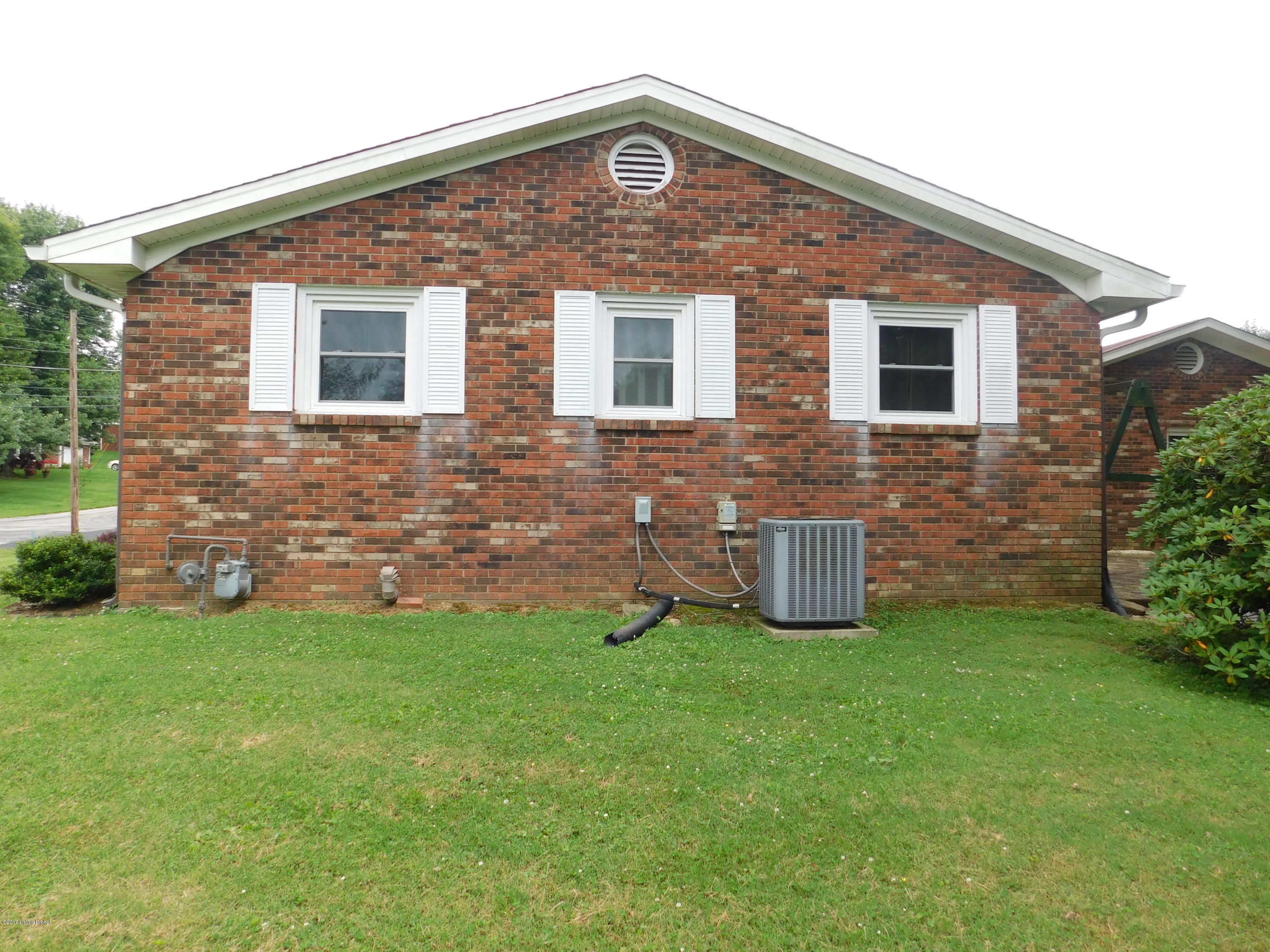 302 Lilac Road Leitchfield, KY 42754 - Photo 19 of 21 DSCN1026