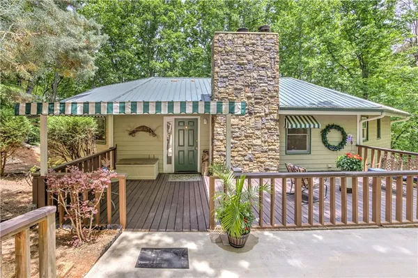 $395,000 | 24 Sal Mountain Way, Sautee Nacoochee, GA 30571