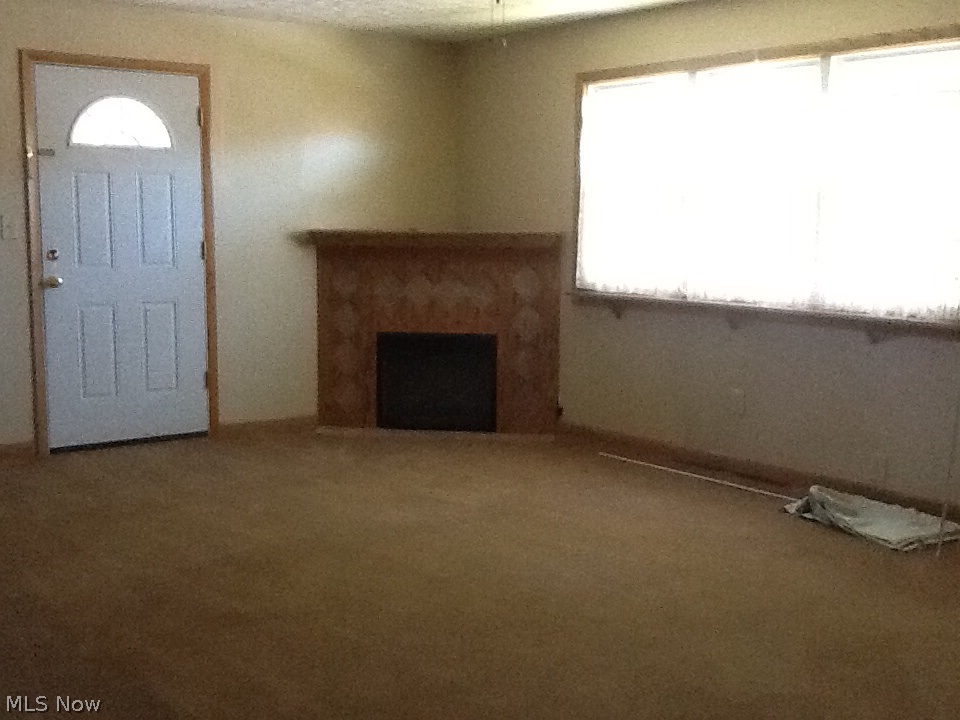 863 Ewart Road Akron, OH 44312 - Photo 7 of 10
