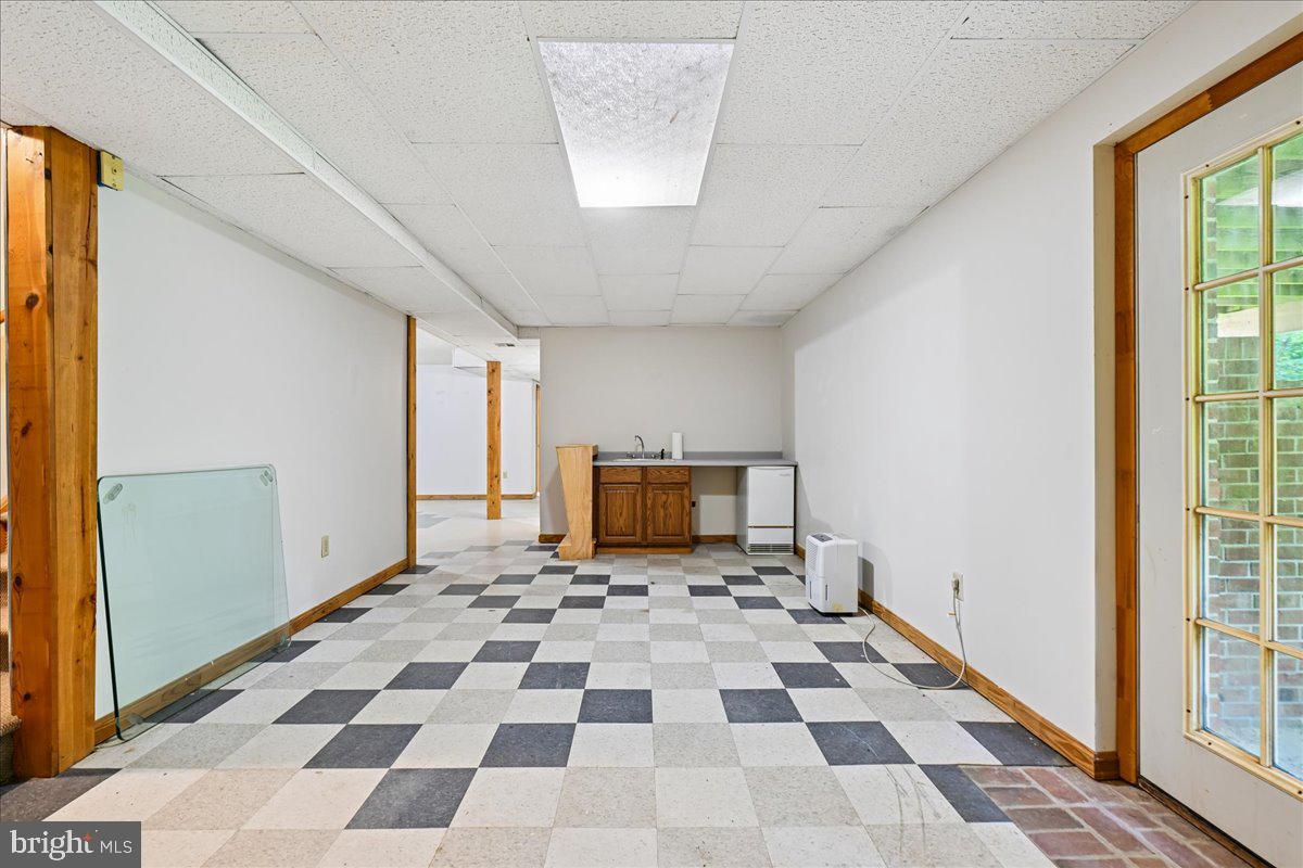 13245 Croom Road Upper Marlboro, MD 20772 - Photo 52 of 75 Kitchenette in Basement