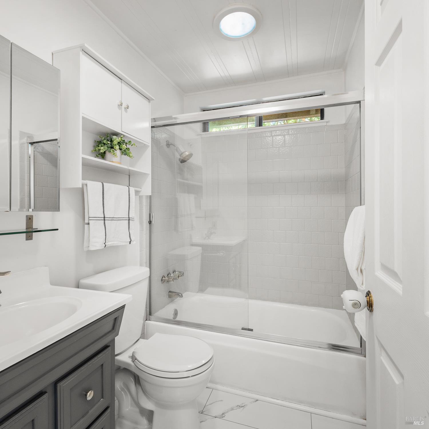 9779 Rio Vista Road Forestville, CA 95436 - Photo 17 of 32 Gallery Image 17