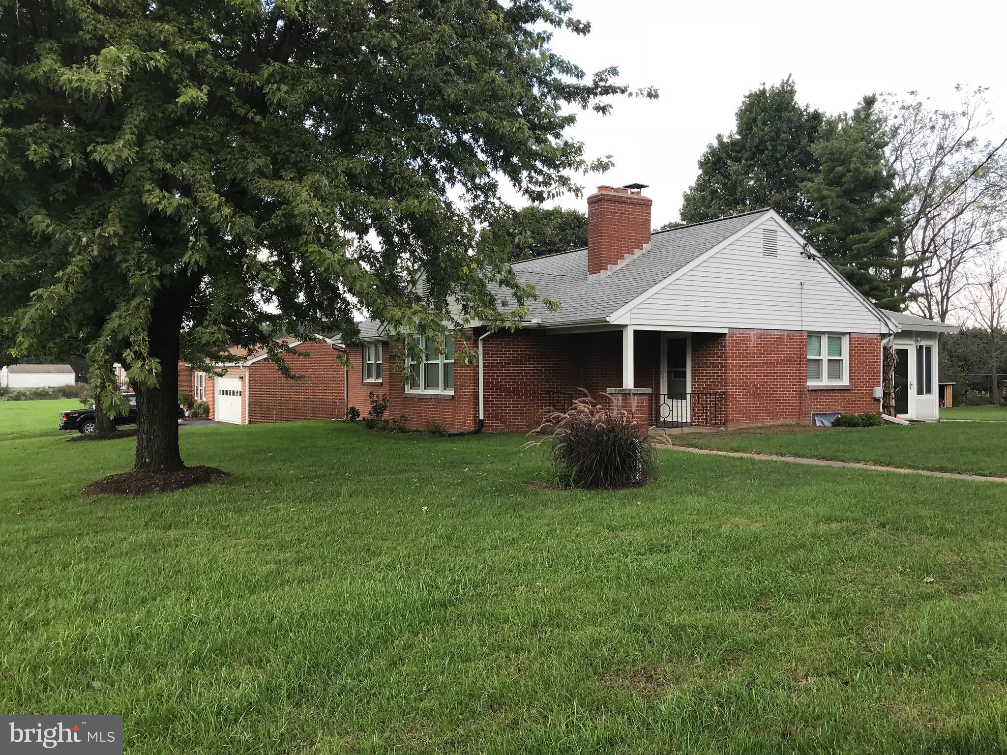 212 Hook Road Westminster, MD 21157 - Photo 2 of 30 Exterior (Front)