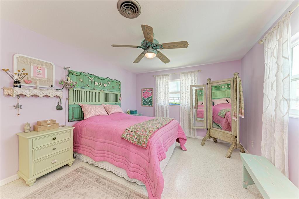 823 Bradenton Road Venice, FL 34293 - Photo 14 of 41