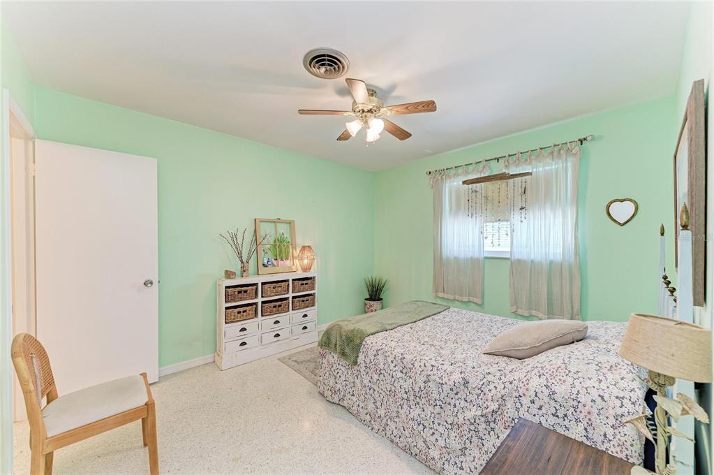 823 Bradenton Road Venice, FL 34293 - Photo 22 of 41