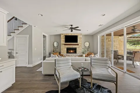 $1,749,000 | 1051 Trailhead Circle, Dripping Springs, TX 78620