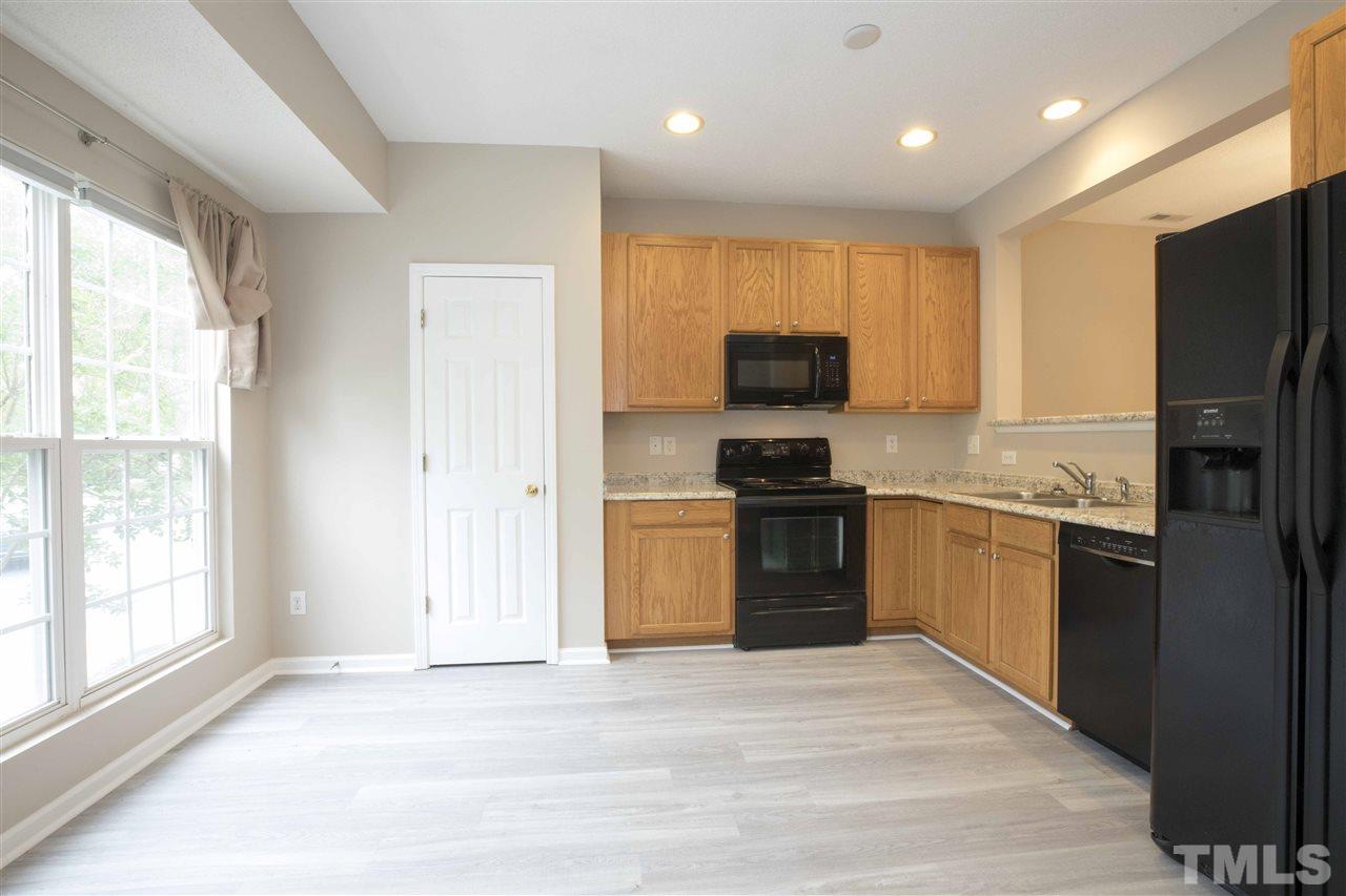 3116 Settle In Lane Raleigh, NC 27614 - Photo 9 of 26 Gallery Image 9