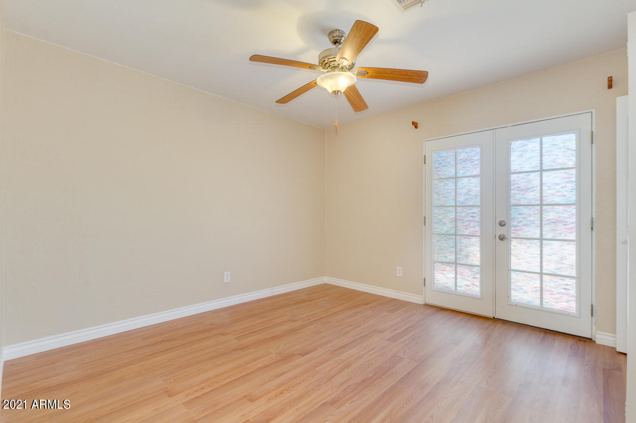8216 West Piccadilly Road Phoenix, AZ 85033 - Photo 15 of 25 15-Picadilly
