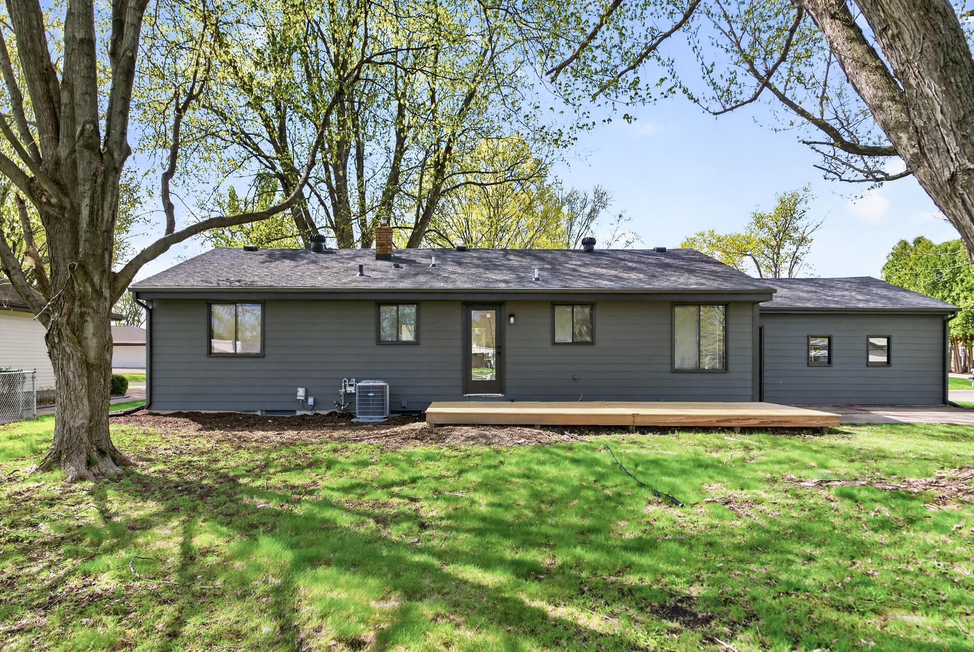 5530 Joyce Street Maple Plain, MN 55359 - Photo 13 of 17