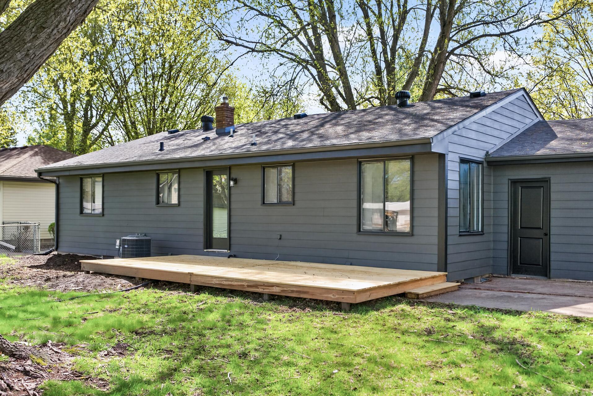 5530 Joyce Street Maple Plain, MN 55359 - Photo 15 of 17