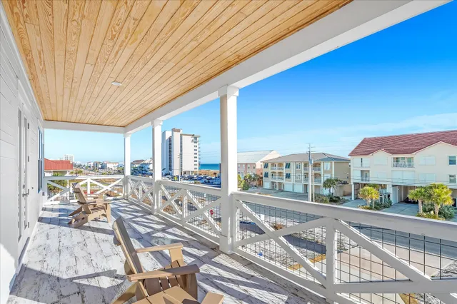 $3,225,000 | 7944 Gulf Boulevard, Navarre, FL 32566