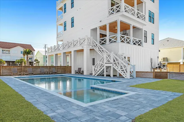 $3,225,000 | 7944 Gulf Boulevard, Navarre, FL 32566