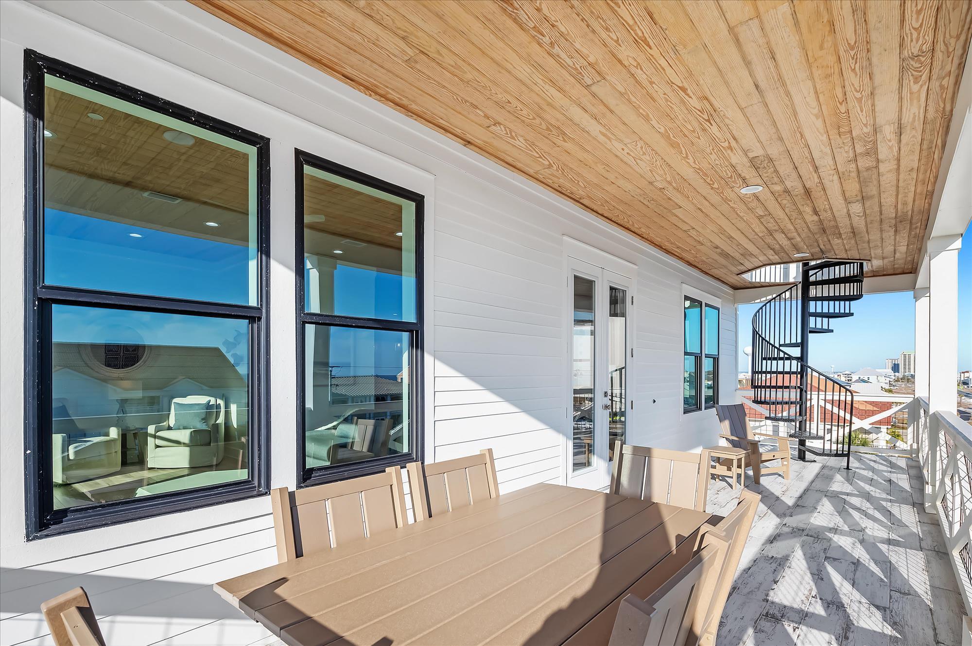 7944 Gulf Boulevard Navarre, FL 32566 - Photo 27 of 86 62_f8_7944Gulf_062