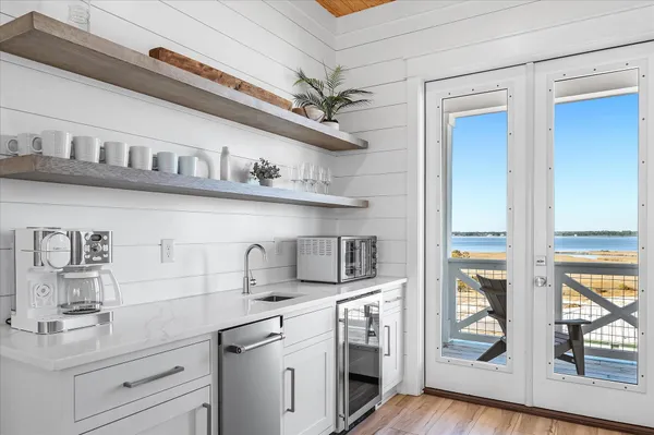 $3,225,000 | 7944 Gulf Boulevard, Navarre, FL 32566