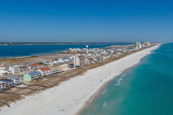 $3,225,000 | 7944 Gulf Boulevard, Navarre, FL 32566