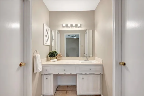 $2,500 | 847 Carlingford Lane, Houston, TX 77079