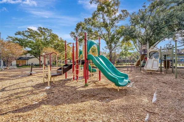 $2,500 | 847 Carlingford Lane, Houston, TX 77079