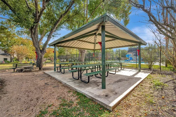 $2,500 | 847 Carlingford Lane, Houston, TX 77079