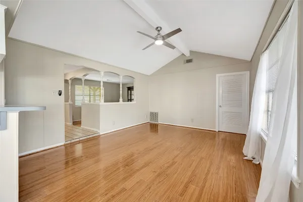 $2,500 | 847 Carlingford Lane, Houston, TX 77079