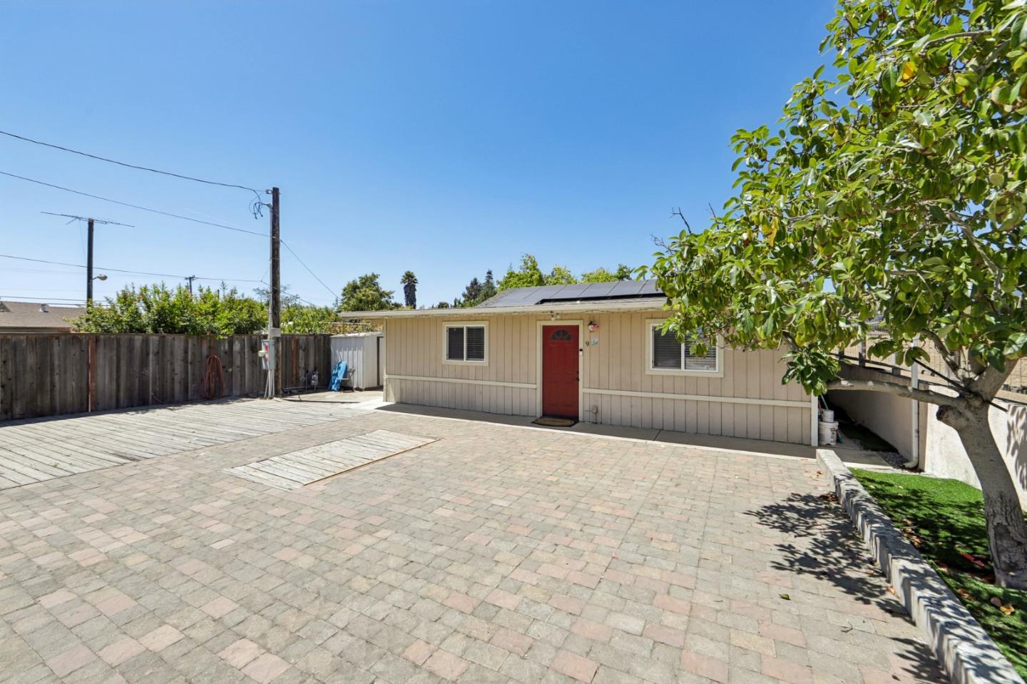 9 Hughes Road Watsonville, CA 95076 - Photo 2 of 45 Gallery Image 2