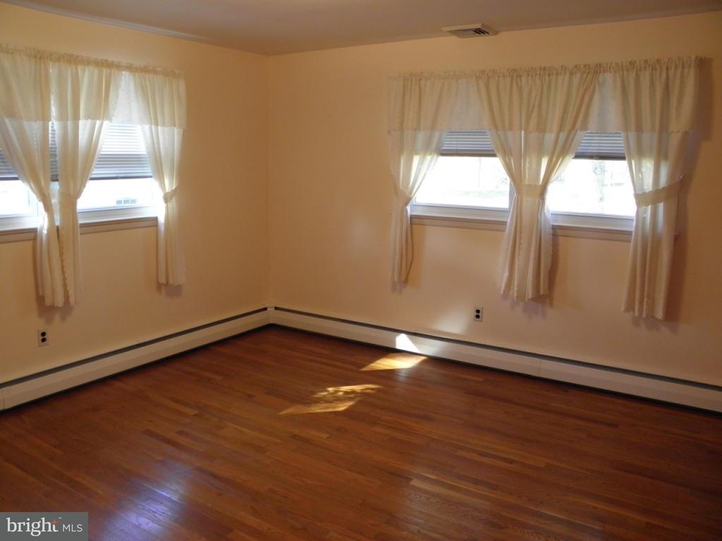 614 Hampden Road Elizabethtown, PA 17022 - Photo 12 of 18