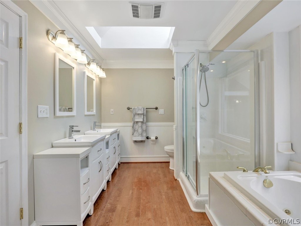 2932 Roundabout Road Louisa, VA 23093 - Photo 20 of 36 Newly updated Master Bathroom w/ Double Vanities,