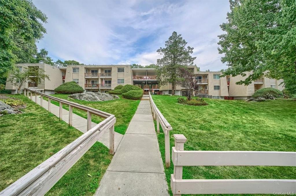 510 Fox Run Lane, Unit 510, Carmel, NY 10512 Compass