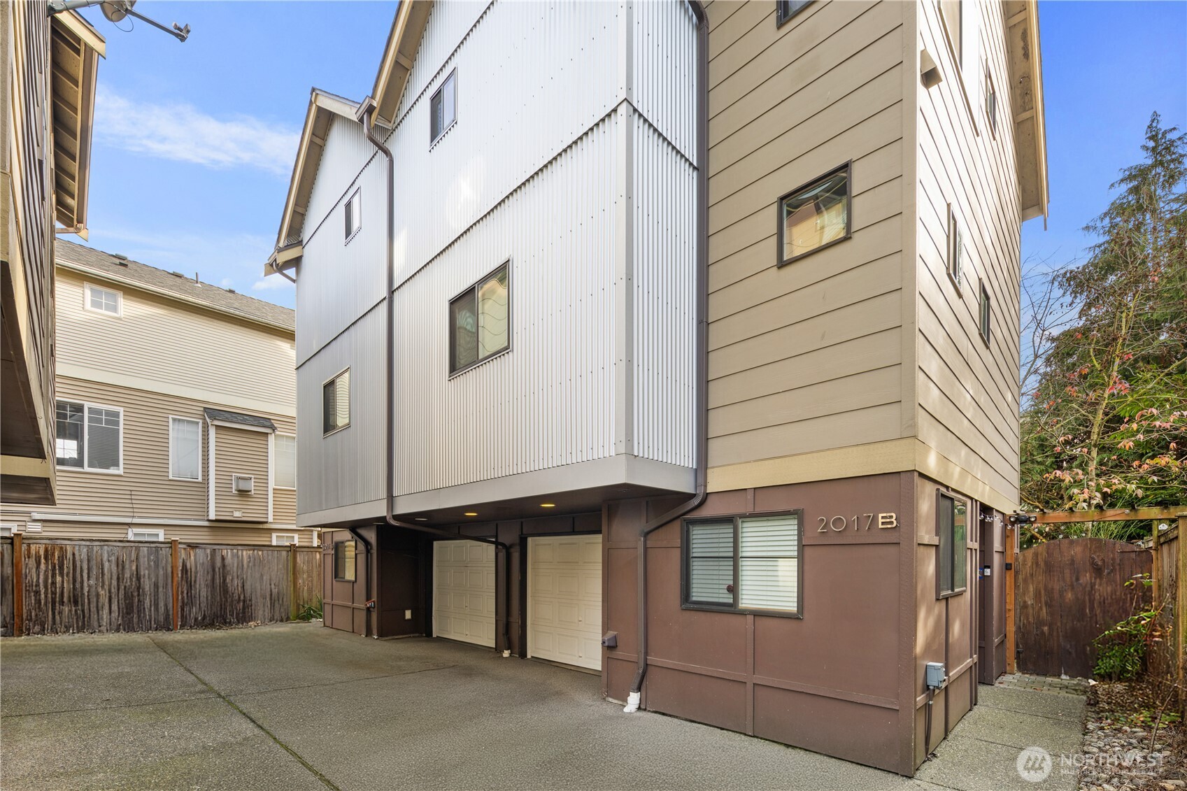 2017 Northwest 59th Street, Unit A Seattle, WA 98107 - Photo 27 of 32