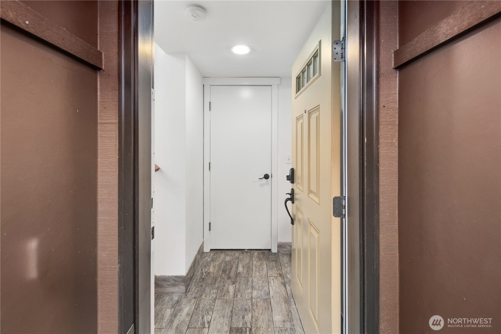 2017 Northwest 59th Street, Unit A Seattle, WA 98107 - Photo 3 of 32