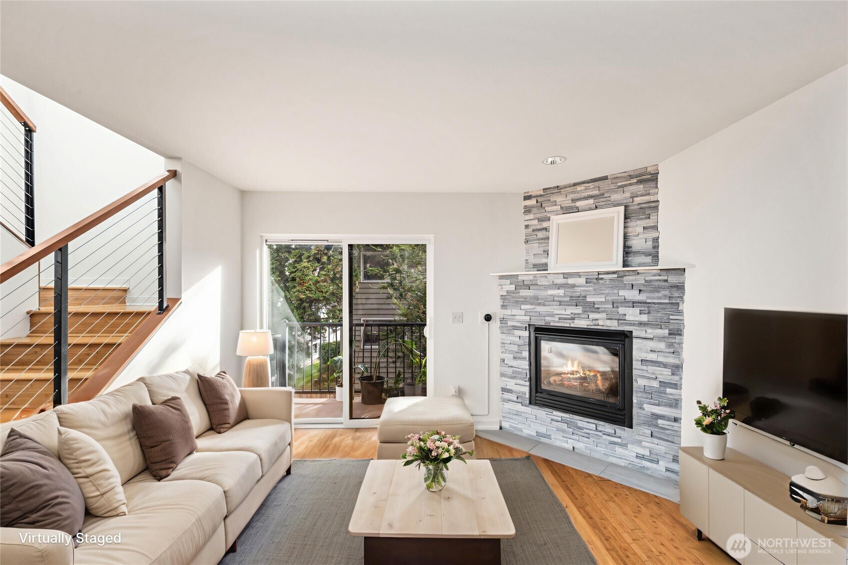 2017 Northwest 59th Street, Unit A Seattle, WA 98107 - Photo 5 of 32