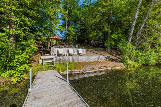 $800,000 | 123 Peninsula Drive, Poultney, VT 05774