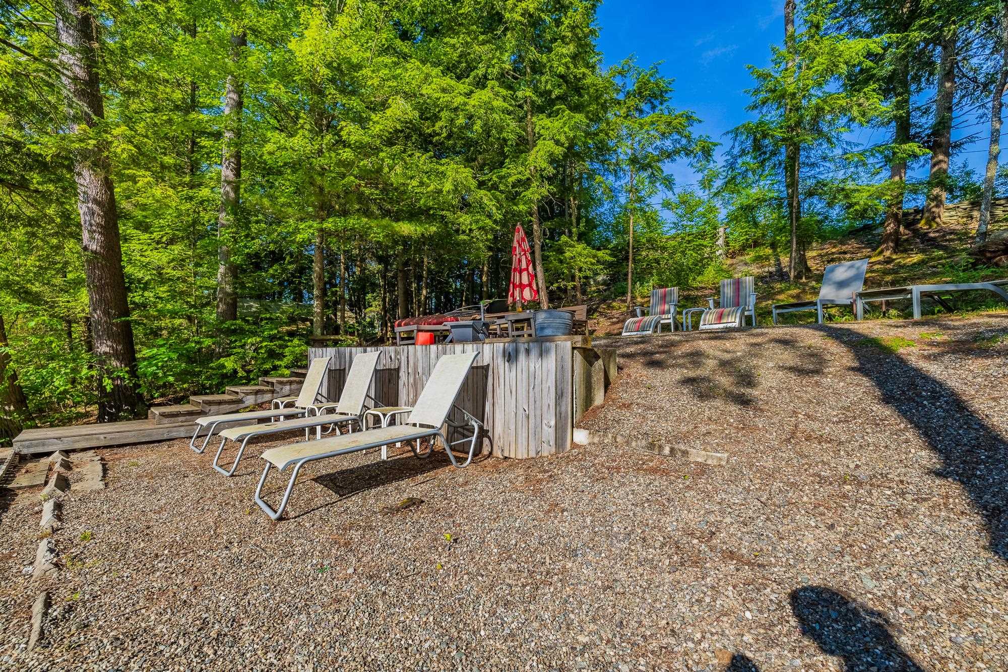 123 Peninsula Drive Poultney, VT 05774 - Photo 4 of 22