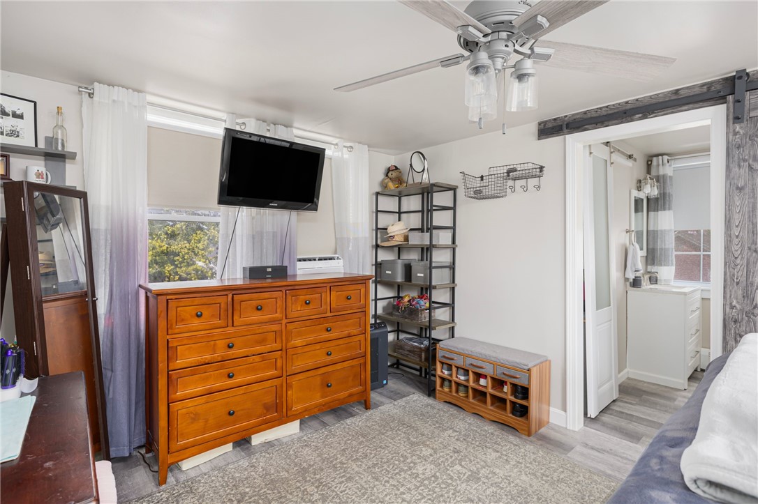 13 Vaughan Avenue Newport, RI 02840 - Photo 30 of 36